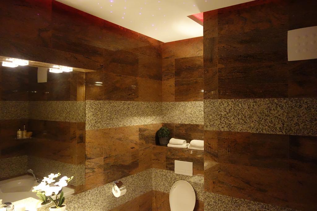 Apartment Lupacova Прага Экстерьер фото